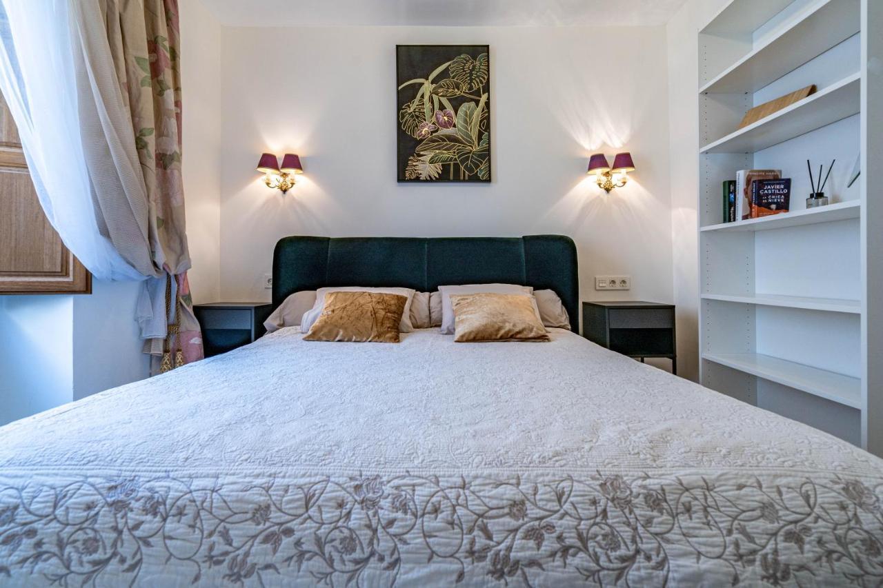 Ferienwohnung Central Luxury Flat With Free Parking Valencia Exterior foto