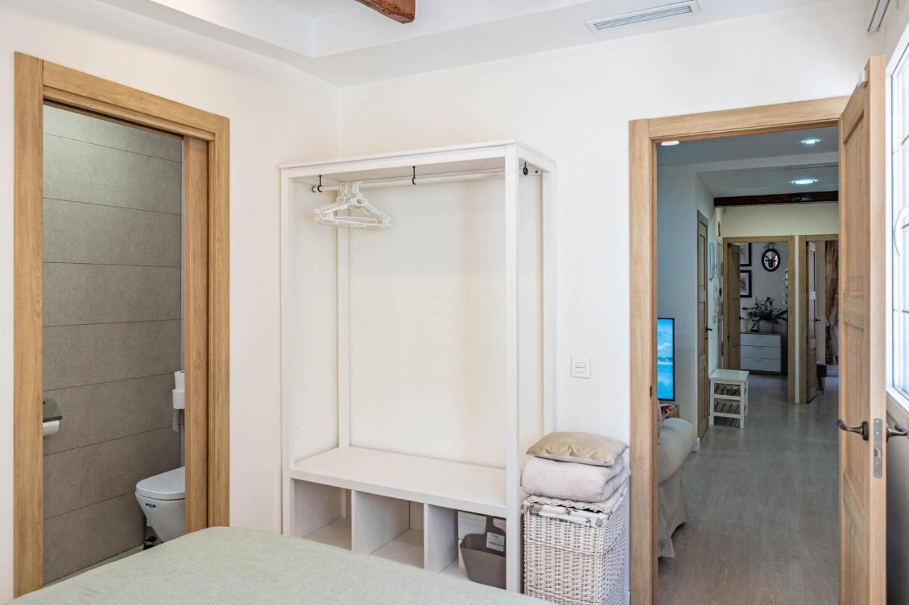 Ferienwohnung Central Luxury Flat With Free Parking Valencia Exterior foto